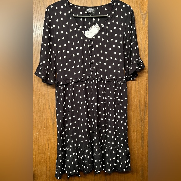 🆕 Angie Black and White Polka Dot Dress, elastic waist Women’s Med NWT - Picture 4 of 8
